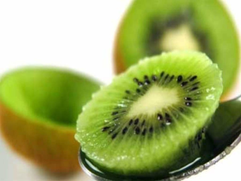 Kiwi é uma fruta deliciosa e nutritiva 